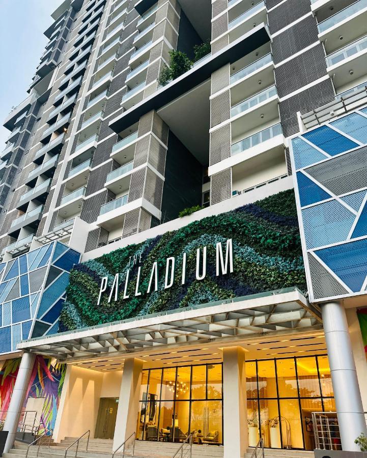 The Palladium- Serene Илоило Экстерьер фото